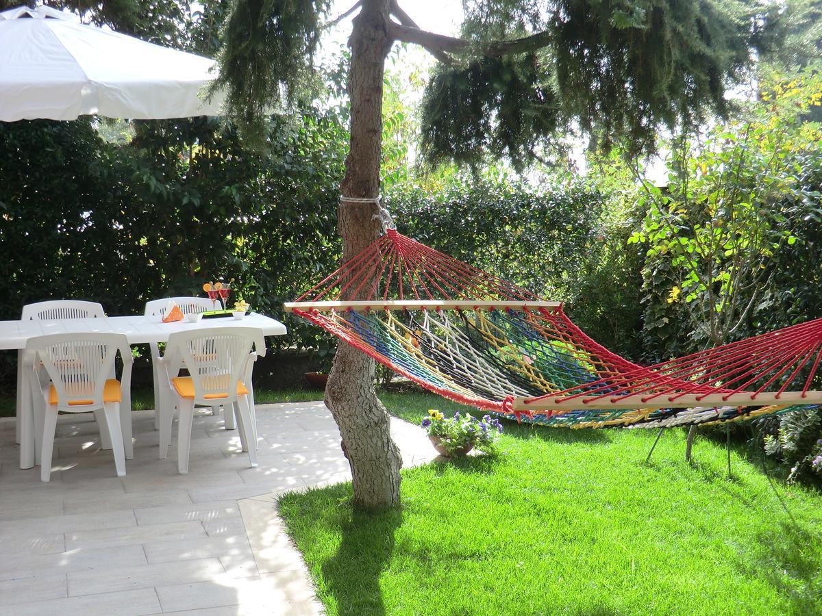Il Giardino Di Alisa Bed & Breakfast ติโวลี ภายนอก รูปภาพ